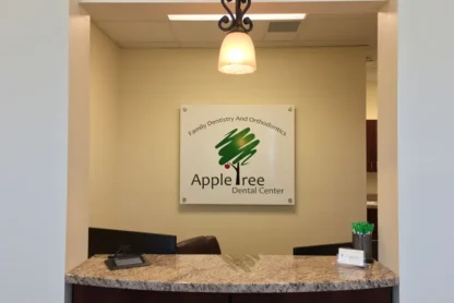 Reception desk Apple Tree dental